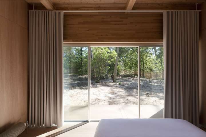 Nicolas Dahan, Wooden Villa, Nicolas Dahan wooden villa,  villa en bois, photographie : © Vincent Leroux