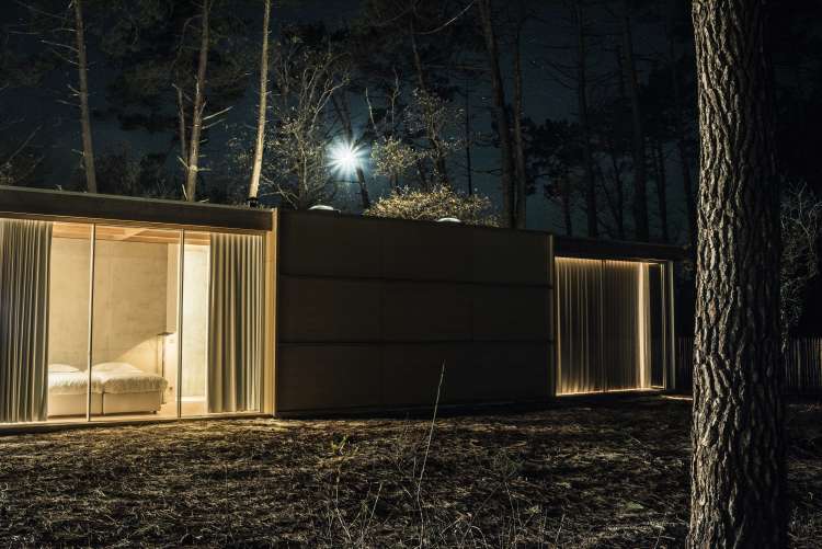 Nicolas Dahan, Wooden Villa, Nicolas Dahan wooden villa,  villa en bois, photographie : © Jean-Luc Guérin