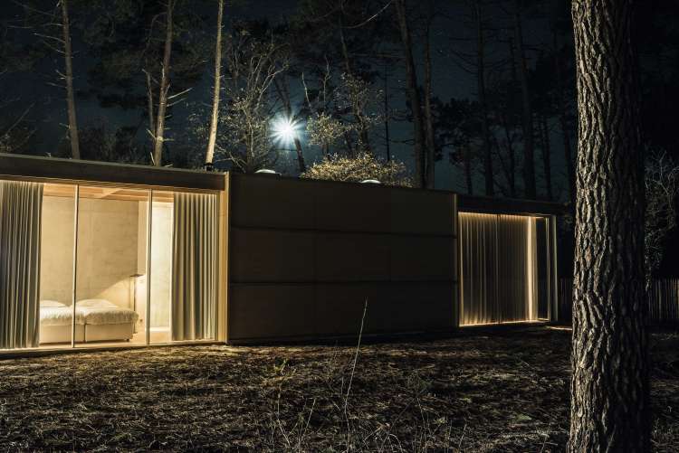 Nicolas Dahan, Wooden Villa, Nicolas Dahan wooden villa,  villa en bois, photographie : © Jean-Luc Guérin