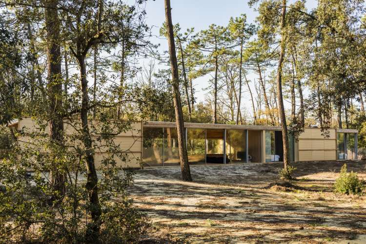 Nicolas Dahan, Wooden Villa, Nicolas Dahan wooden villa,  villa en bois, photographie : © Jean-Luc Guérin