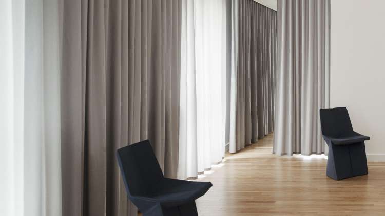 Nicolas Dahan, Curtains and Light